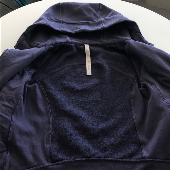 Lululemon hoodie - Picture 4 of 11